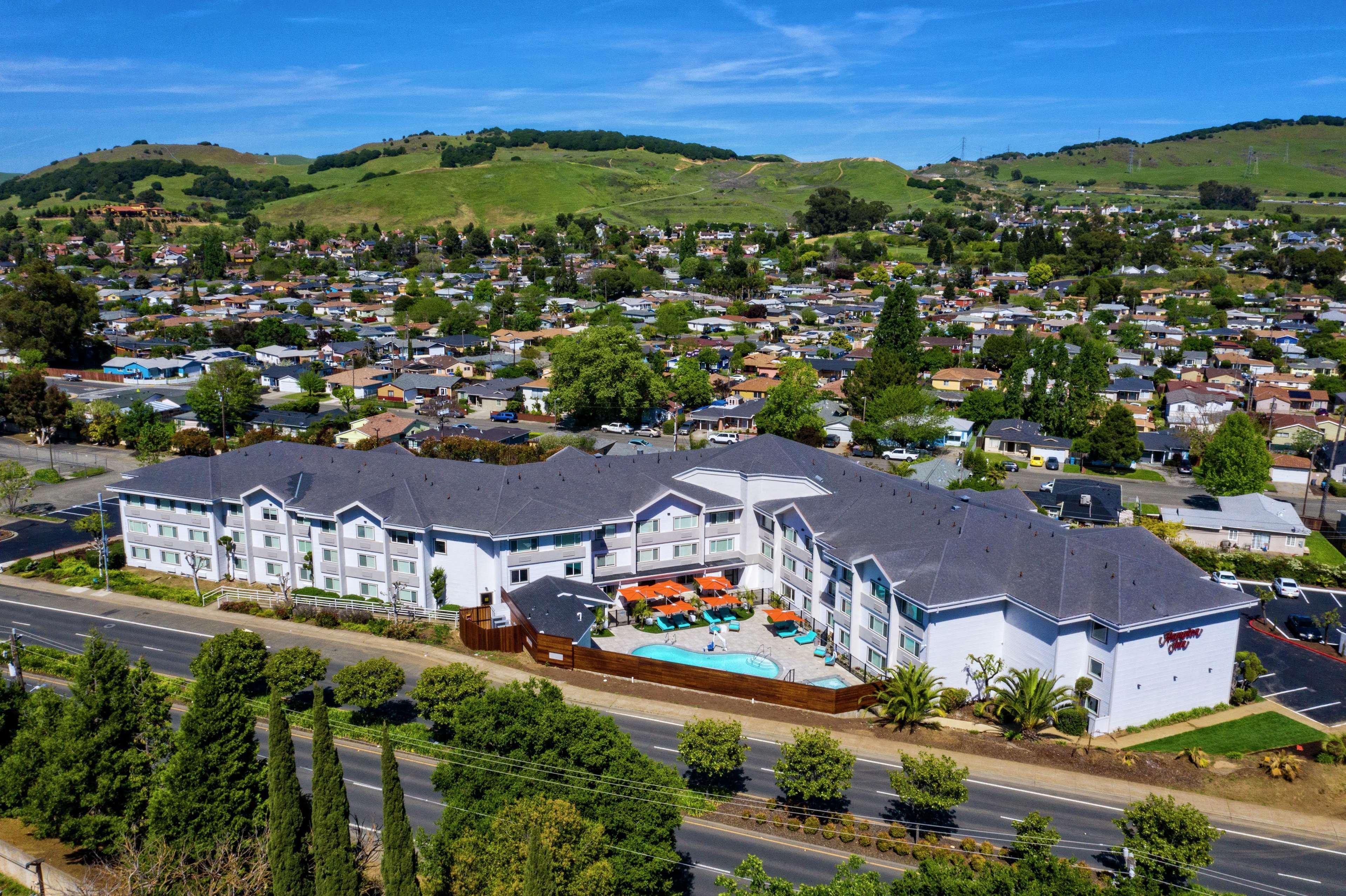 Hotel Hampton Discovery Kingdom Napa Gateway 3*