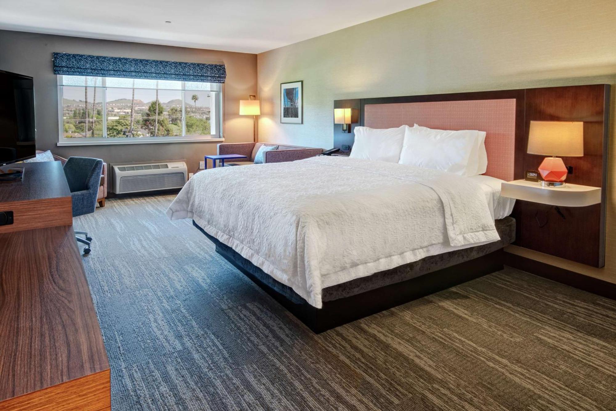 Hampton Discovery Kingdom Napa Gateway 3* Vallejo