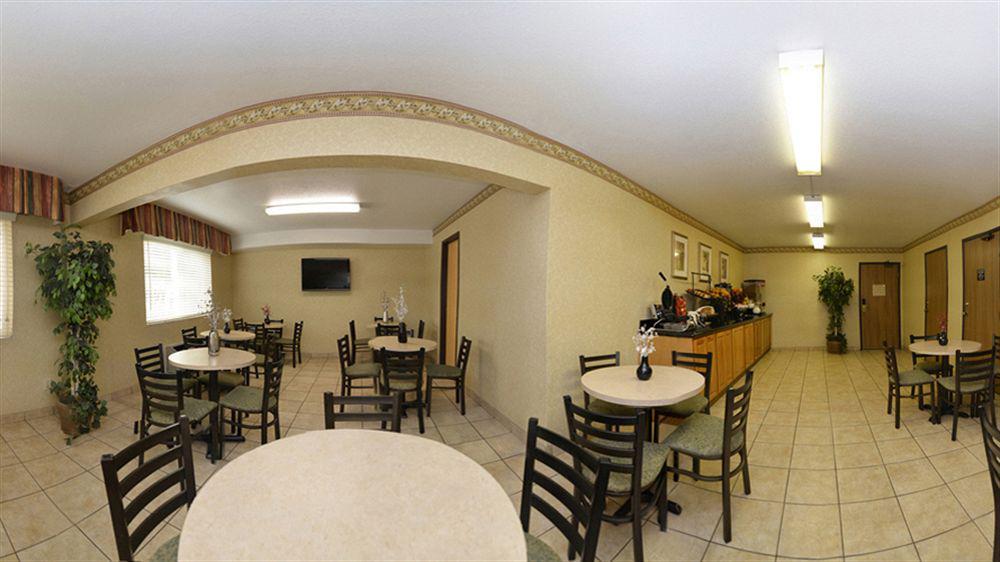 Hampton Discovery Kingdom Napa Gateway 3*