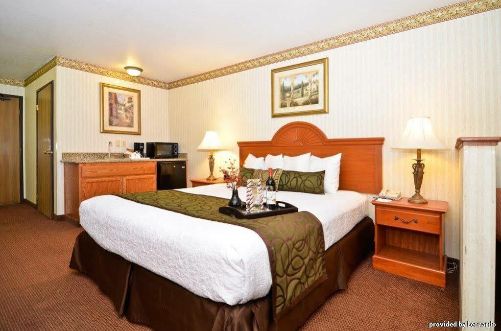 Hampton Discovery Kingdom Napa Gateway Vallejo