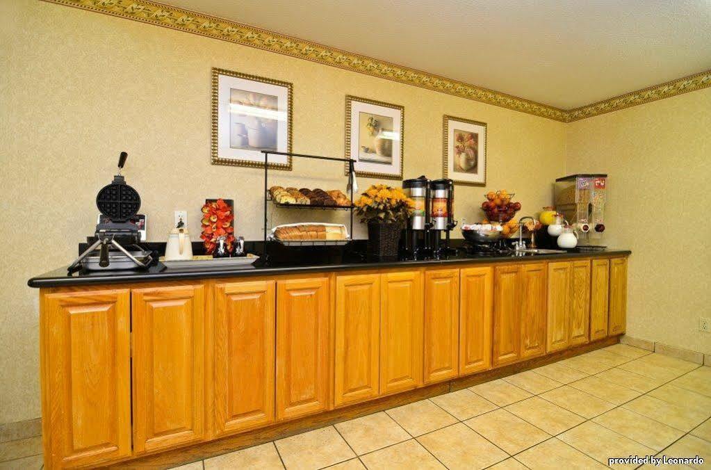 Hampton Discovery Kingdom Napa Gateway Hotel 3*